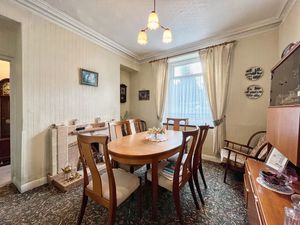 Photo 31- click for photo gallery